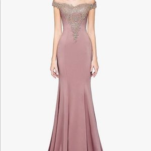 Off the shoulder dress with train